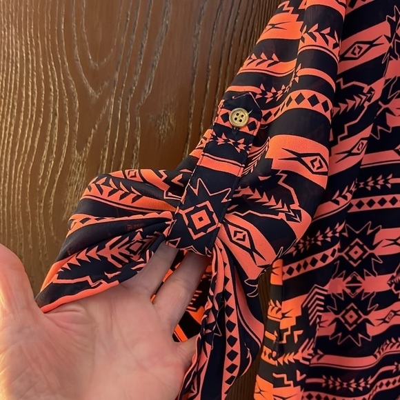 Rue 21 bright orange and black Aztec print tunic/ dress. Size Large - Picture 5 of 8